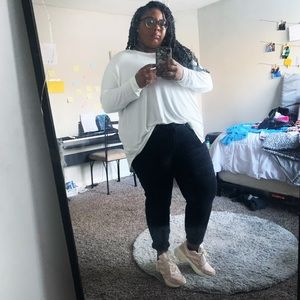 Meet your Posher, Terah